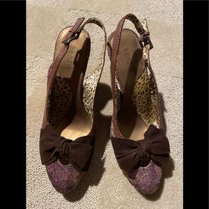 Kenzie shoes with a bow